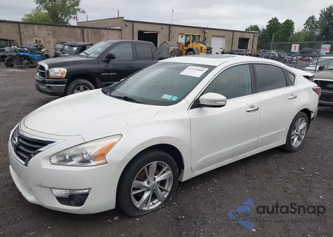 2015 Nissan Altima 2.5 Sv from USA, damaged, VIN 1N4AL3AP9FC598353